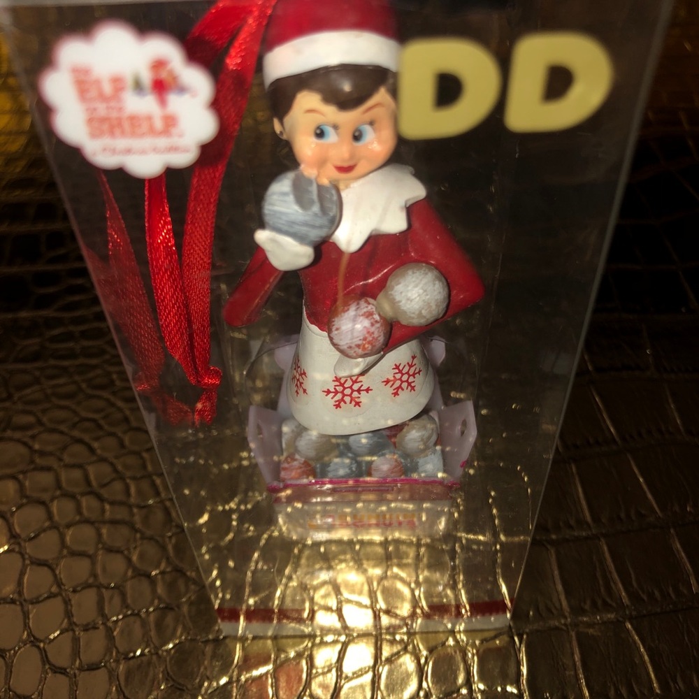 ☕️ Dunkin’ Ornament! Elf on the Shelf - Picture 3 of 7